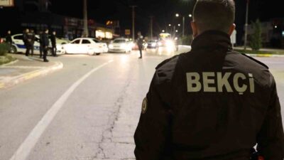 Aksaray polisi, halkın huzur ve güvenliğini sağlamak amacıyla şehir genelinde