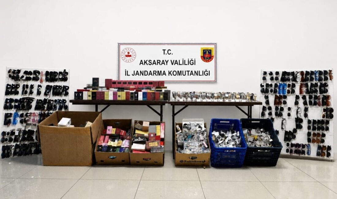 Aksaray ilinde jandarma, kaçakçılara yönelik operasyon düzenleyerek 25 milyon lira