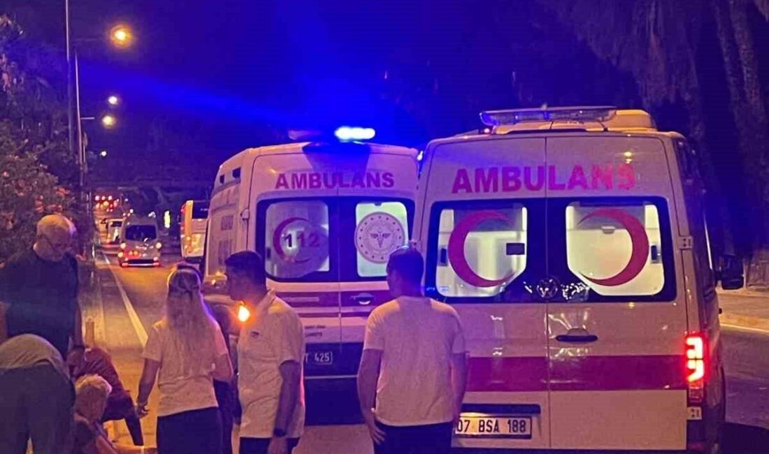 Alanya ilçesinde, Çekya vatandaşı bir yayaya otomobil çarptı ve turist