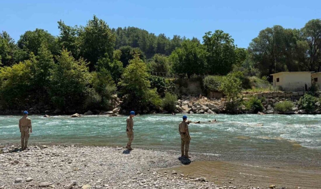 Manavgat ilçesinde Alara Çayı’nda kaybolan 26 yaşındaki genç için sürdürülen