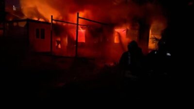 Hatay’ın Kırıkhan ilçesinde Menderes Mahallesi’nde meydana gelen yangın sonucunda bir