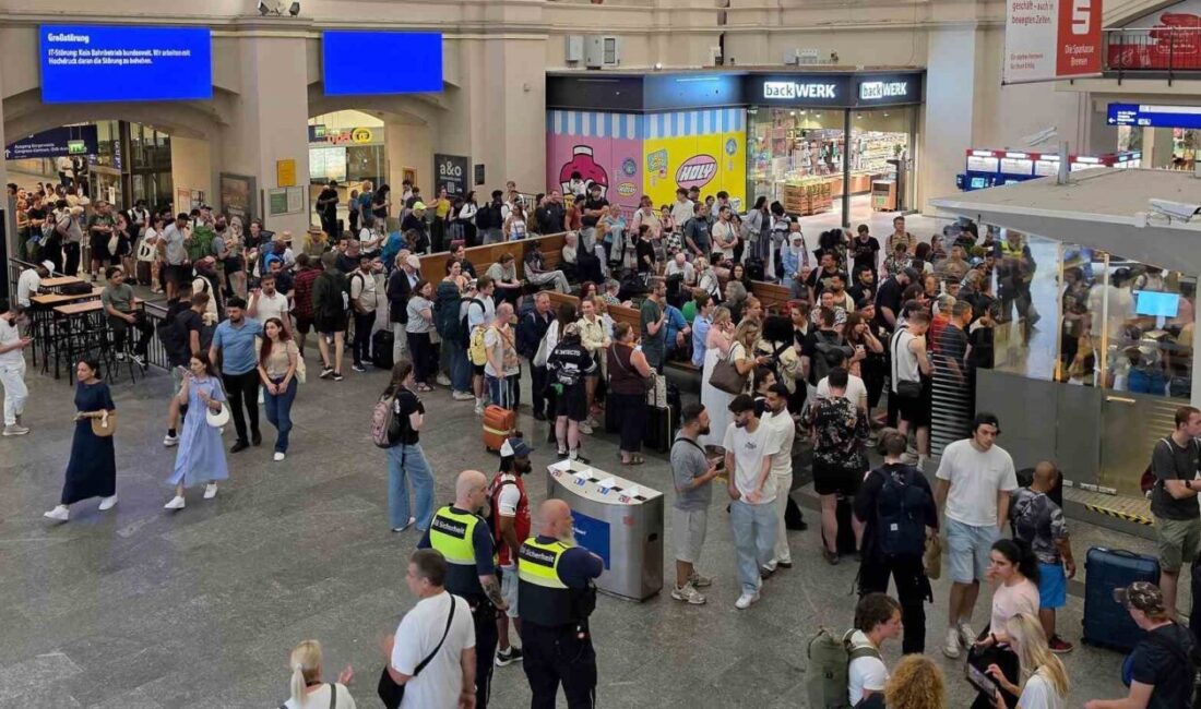 Almanya’da, makinistler ile sinyal merkezleri arasındaki iletişimi sağlayan dijital tren