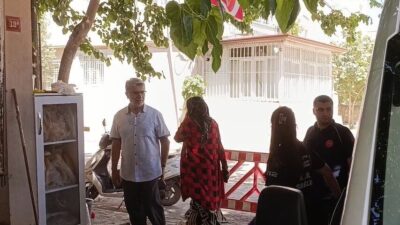 Adıyaman şehrinde altyapı çalışmaları sırasında koptuğu belirtilen elektrik telleri, bir