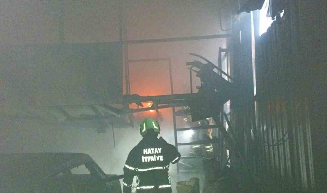 Hatay’ın Antakya ilçesinde bulunan bir iş yeri, henüz belirlenemeyen bir