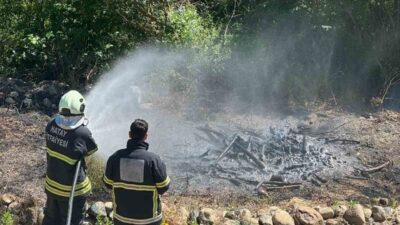 Hatay’ın Antakya ilçesinde meydana gelen yangın, hızlı bir şekilde müdahale