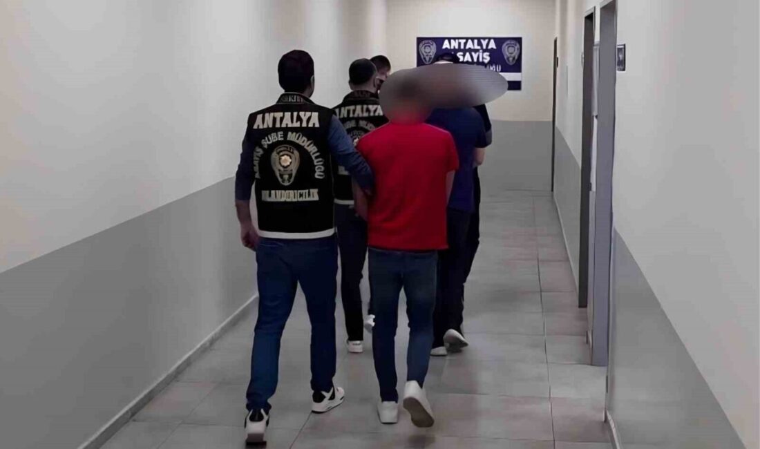 Antalya’da gerçekleşen 1 milyon 225 bin liralık karşılıksız çek dolandırıcılığına