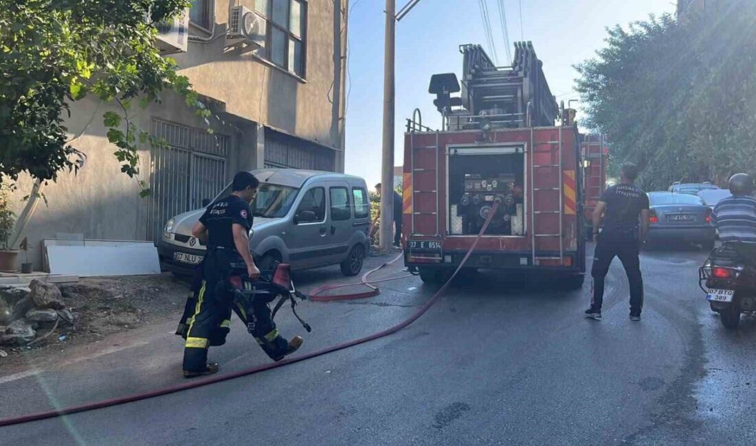 Alanya ilçesindeki bir binanın zemin katında çıkan yangın, itfaiye ekiplerinin