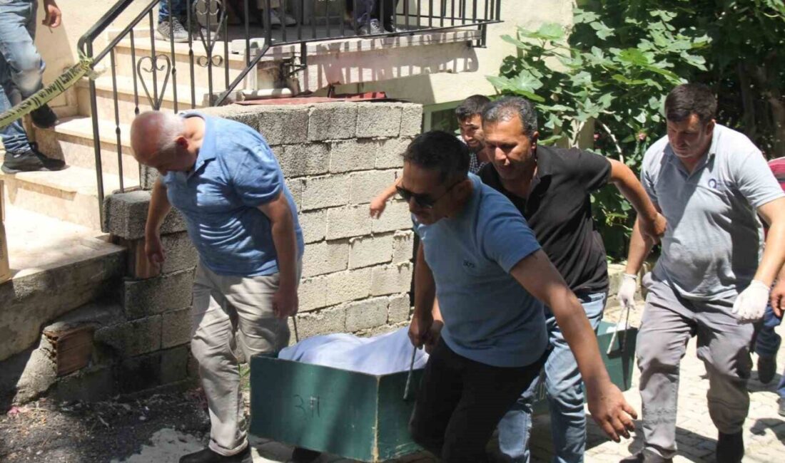 41 yaşındaki bir şahıs, Antalya’nın Serik ilçesinde bulunan evinin bahçesinde