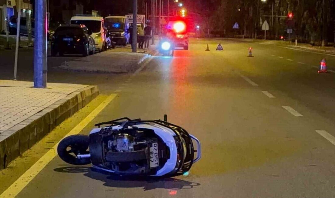 Antalya’nın Gazipaşa ilçesindeki bir trafik kazasında motosikletin kontrolden çıkması sonucu