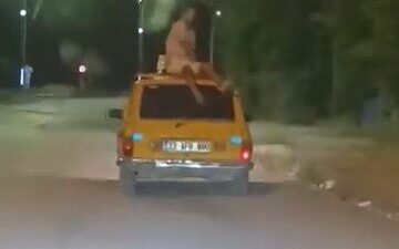 Elazığ ilinde bir kişi, hiçbir güvenlik tedbiri almadan seyir halindeki