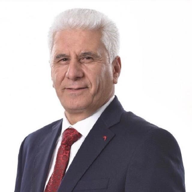 Denizli’nin Pamukkale ilçesine bağlı Asmalıevler Mahallesi Muhtarı Zeki Çacur, 67