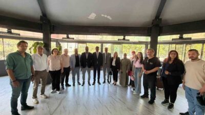 Kırşehir İl Genel Meclis Başkanı Kamil Avşaroğlu, yaptığı açıklamada, Özel