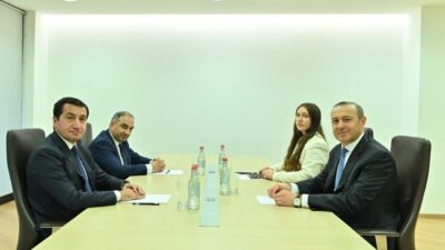 Azerbaycan Cumhurbaşkanı Yardımcısı Hikmet Hacıyev ve Ermenistan Ulusal Güvenlik Konseyi