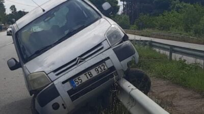 Bafra ilçesinde meydana gelen trafik kazasında 4 kişi yaralandı. Olay,