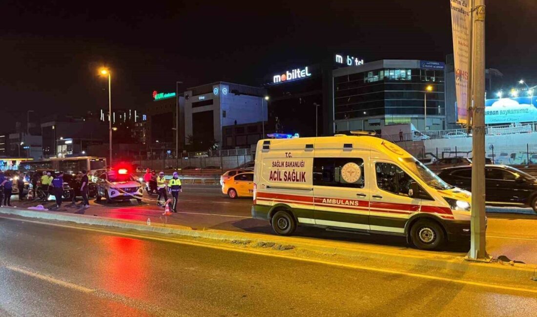 Bakırköy E5 Karayolu’nda meydana gelen trafik kazasında, bir motosiklet sürücüsü