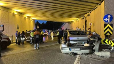 İstanbul’un Bakırköy ilçesinde meydana gelen trafik kazasında bir hafif ticari