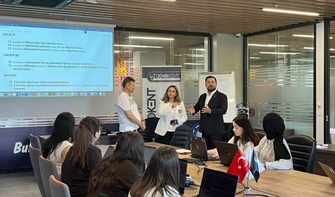 Balıkesir Teknokent ve Global Maksimum iş birliğiyle düzenlenen Data &