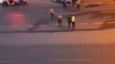 Başakşehir’de gece saatlerinde motosikletle bir iş yeri silahla kurşunlandıktan sonra