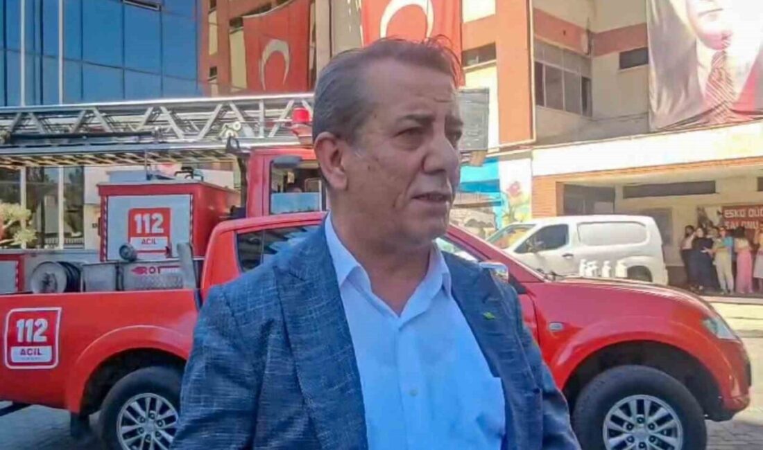 Efeler Belediyesi hizmet binasının en üst katında meydana gelen küçük