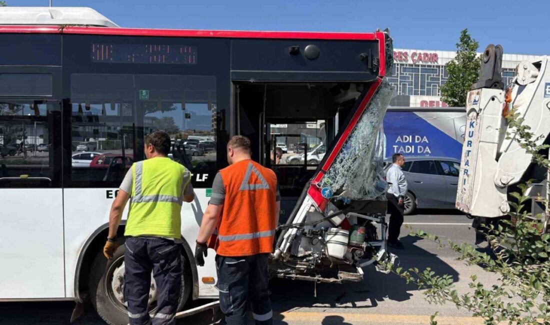 Ankara’da EGO’ya ait bir yolcu otobüsünün karıştığı trafik kazasında 1