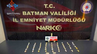Batman’da polis ekipleri tarafından durdurulan bir yolcu otobüsünde, yabancı uyruklu