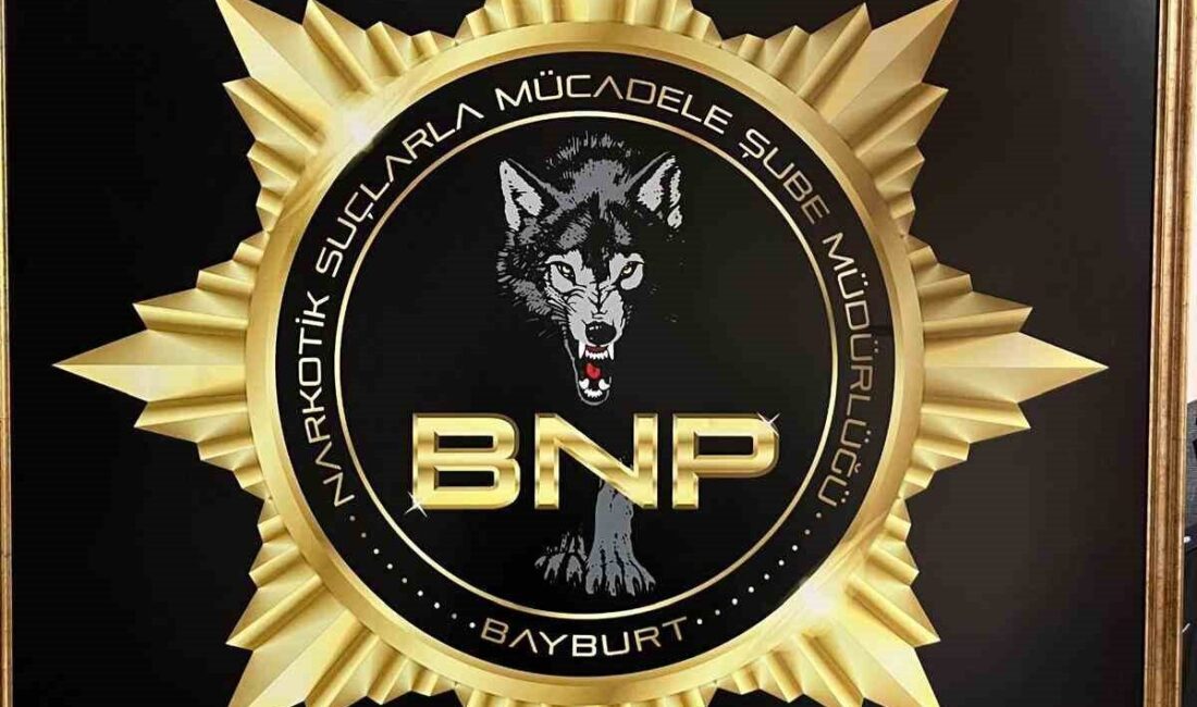 Bayburt’ta polis ekipleri tarafından gerçekleştirilen operasyonda 616,75 gram metamfetamin ele