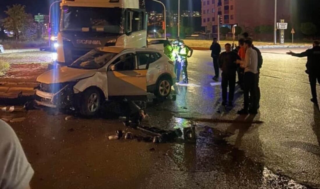 Bayburt’ta meydana gelen trafik kazasında tır ile cip çarpıştı, 1
