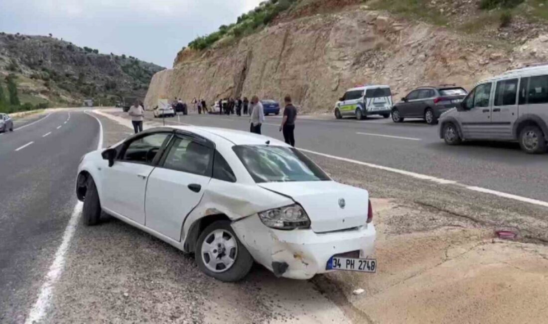 Besni ilçesinde meydana gelen trafik kazasında 2 kişi yaralandı. Olay,