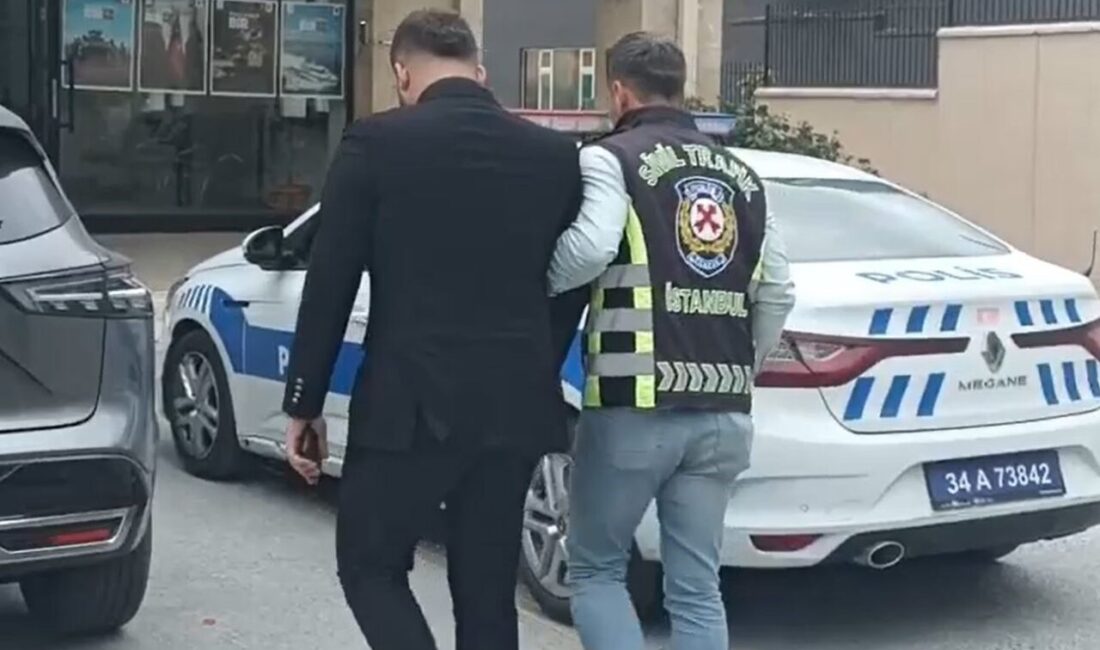 Bir araç sürücüsü, Beylikdüzü’nde bir motosikletliye trafikte saldırdığı için 180