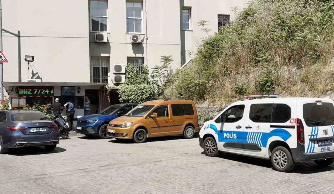 İstanbul’un Beyoğlu ilçesinde bir otopark görevlisi, yaşadığı silahlı saldırı sonucu