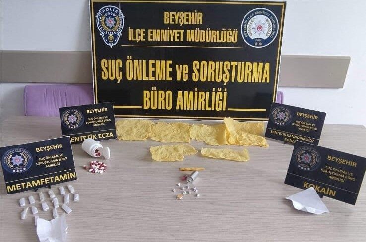 Konya’nın Beyşehir ilçesinde polis ekipleri tarafından gerçekleştirilen operasyonda uyuşturucu madde
