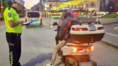 Bilecik’in Bozüyük ilçesinde bulunan 280 motosiklet sürücüsü denetlendi. İlçe Emniyet