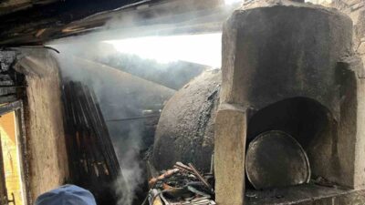Bilecik’in Yenipazar ilçesine bağlı Yukarıçaylı Köyü’nde, bir evin fırın ve
