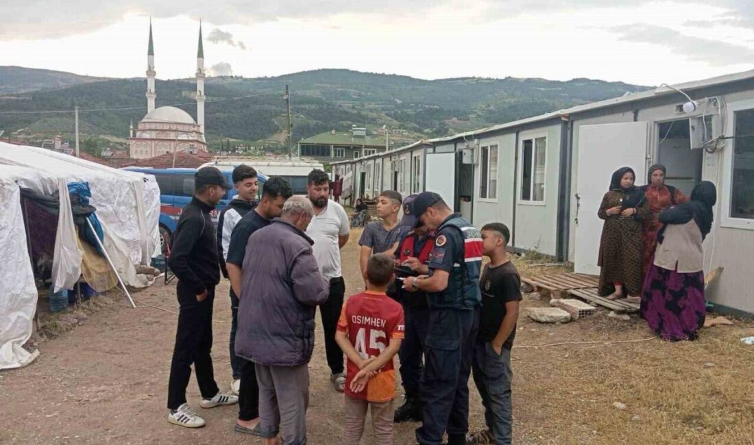 Bilecik ilinde jandarma ekipleri tarafından mevsimlik tarım işçilerine yönelik denetim