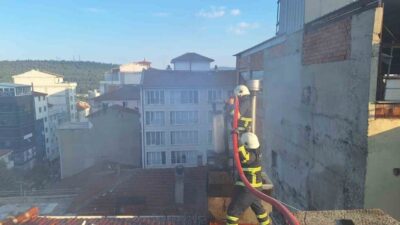 Bir restoranın bacasında çıkan yangın, Bilecik’te endişe yarattı. Olay yerinden