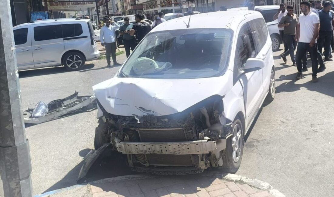 Şanlıurfa’da meydana gelen trafik kazasında biri ağır olmak üzere 2