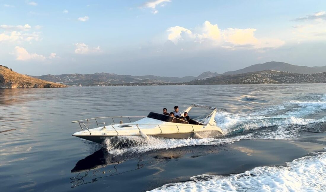 Bodrum ilçesinde, Sahil Güvenlik ekipleri tarafından yapılan operasyonda, Bodrum açıklarında