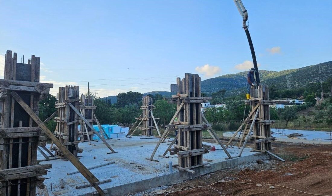 Bodrum ilçesinde inşaat yasağı kapsamında yapılan denetimlerde, kurallara uymayan 271