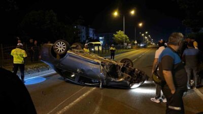 Bolu’da D-100 karayolunda meydana gelen trafik kazasında, kontrolden çıkan bir