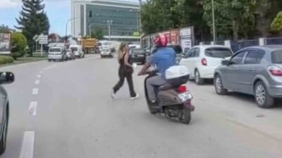 Bolu’da bir motosiklet sürücüsü, yolun karşısında aniden karşıya geçen yayayla
