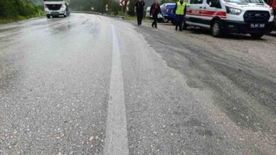Mudurnu ilçesinde meydana gelen trafik kazasında iddia edildiğine göre hafif