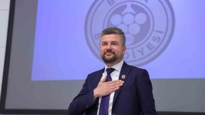 İzmir’in Buca ilçesinde, Belediye Başkanı Görkem Duman’ın da aralarında bulunduğu