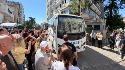 İzmir merkezli 6 ilde yapılan operasyonda, Buca Belediyesi yetkilileri ve