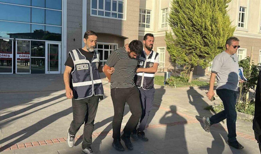 Burdur’da meydana gelen bir olayda, bir genç evine gelen bir