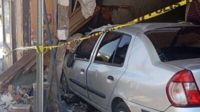 Bursa’nın Osmangazi ilçesindeki bir olayda, yokuşta park halindeki bir aracın