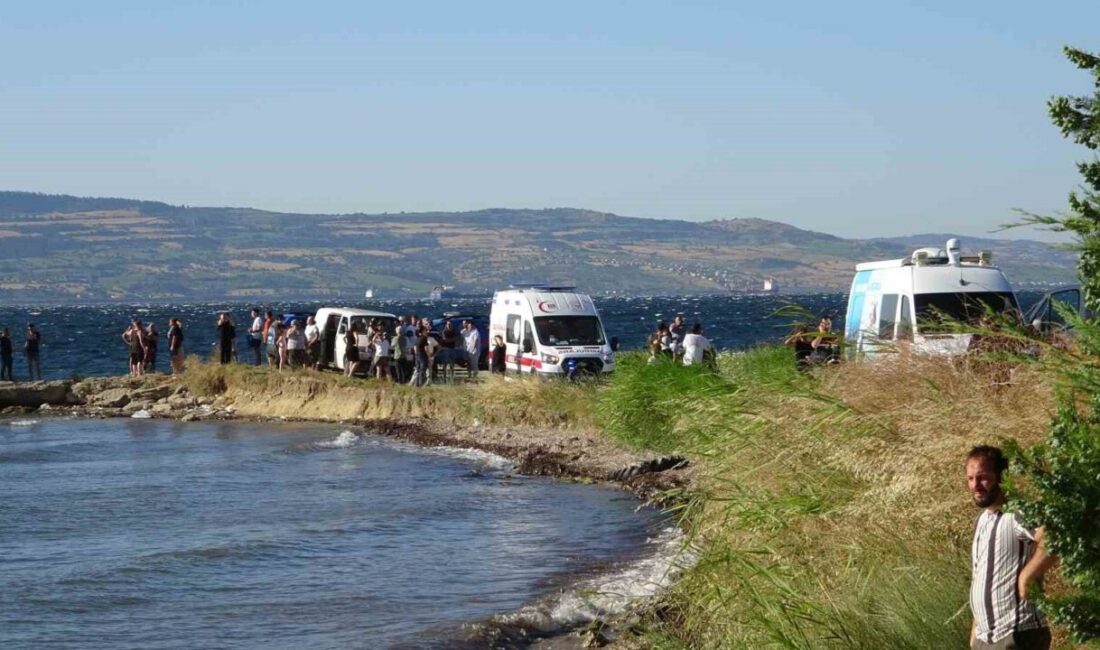 Çanakkale’de kaybolan 14 yaşındaki çocuk için denizde arama kurtarma operasyonu