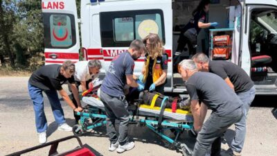 Çanakkale’nin Çan ilçesine bağlı Tepeköy köyü yol kavşağında bir motorlu