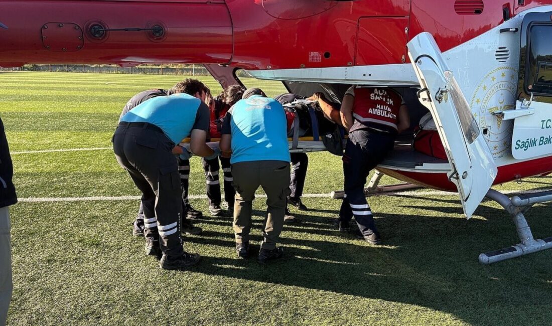 Çatalca’da, yamaç paraşütü kazası sonucu biri çocuk 2 kişi yaralandı.