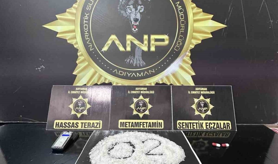 Adıyaman’da polis ekipleri tarafından çeşitli suçlardan aranan kişilerin yakalanması için