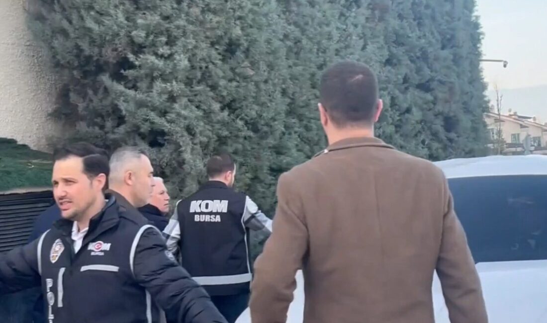 Bursa’da yürütülen rüşvet ve örgüt soruşturması kapsamında tutuklu bulunan CHP’li